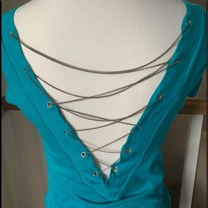 Teal V Neck Tee with Chain Back EUC